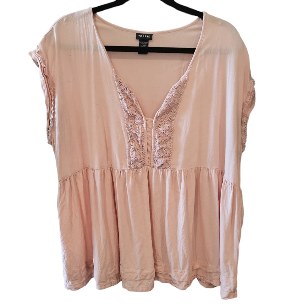 Torrid top boho vintage hippy flowy top quarter sleeve Ruffle neck
